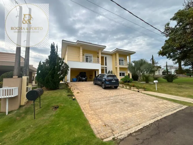 Sobrado em Jacaré - Cabreúva