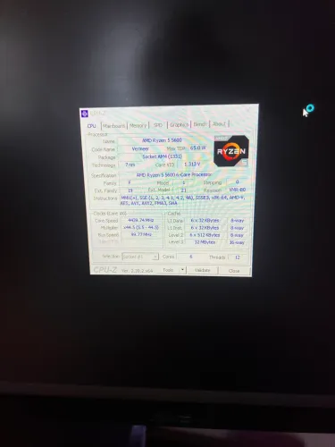 Ryzen 5 5600 semi novo 