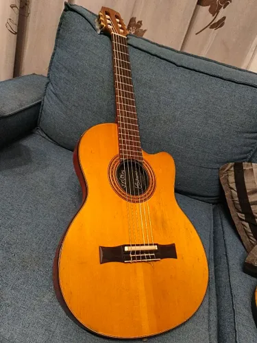 Violão GIBSON CHET ATKINS