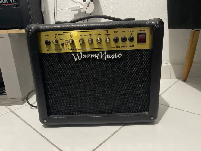 Amplificador Warm Music Hot Drive HD22