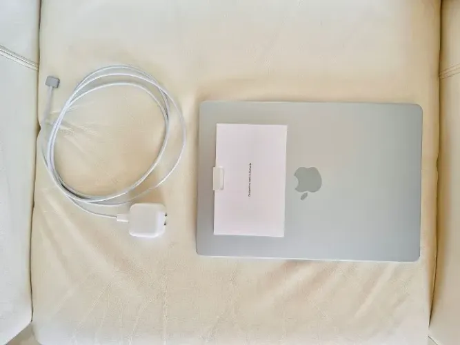 MacBook Air 13 polegadas: Chip M5, 512 SSD e 16GB memória RAM