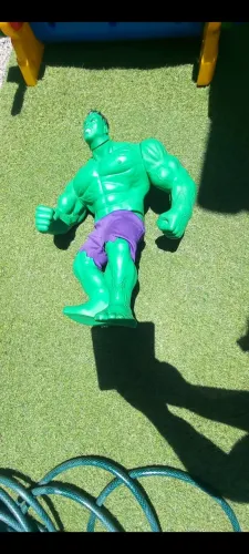 Boneco Hulk