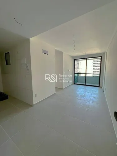 Apartamento Para Vender NO Edifício Smart Stay com 2 quartos 1 suítes no bairro ponta verd