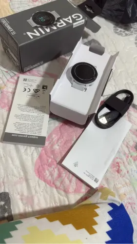 Smartwatch Garmin Forerunner 55, Tela LCD