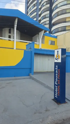 Vaga para recepcionista início imediato 