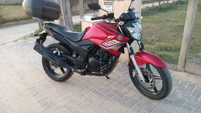 Vendo Fazer 250 vc com 35000 km 