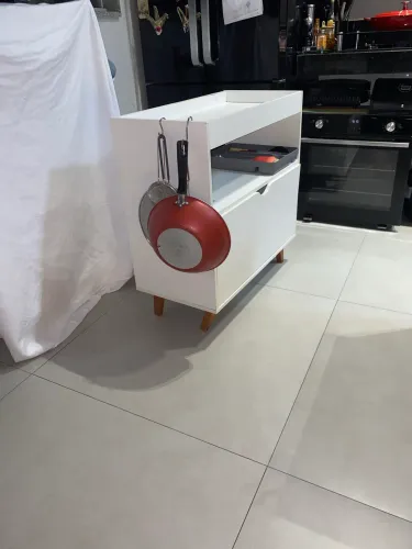 Vendo armário/aparador TOK Stock