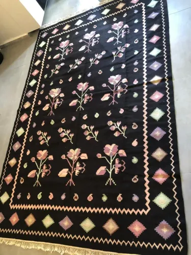 Tapete de Kilim da Romênia (peça valiosa)