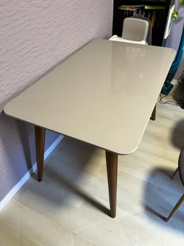 Mesa 4 lugares tampo de vidro