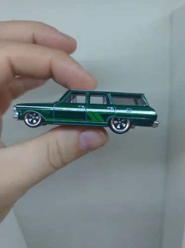 Miniatura Hotwheels 64 Chevy Nova Wagon Verde Silver Series Novo Loose 1:64 