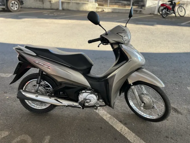 Vende se Honda biz 110 2023 cor cinza