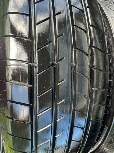 Par de pneus 215/60 R 17 novos bridgestone