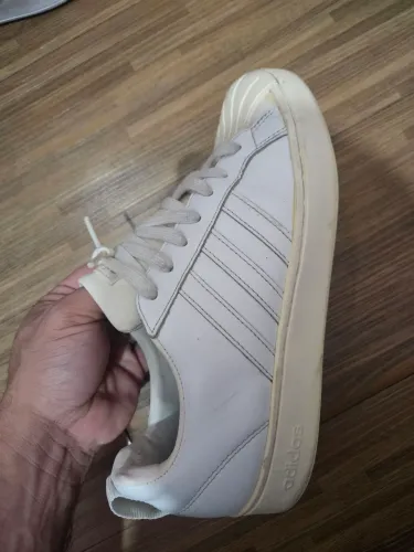 Tênis Adidas original 38