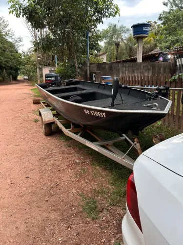 Vendo Canoa Completa CARRETA MOTOR E BARCO