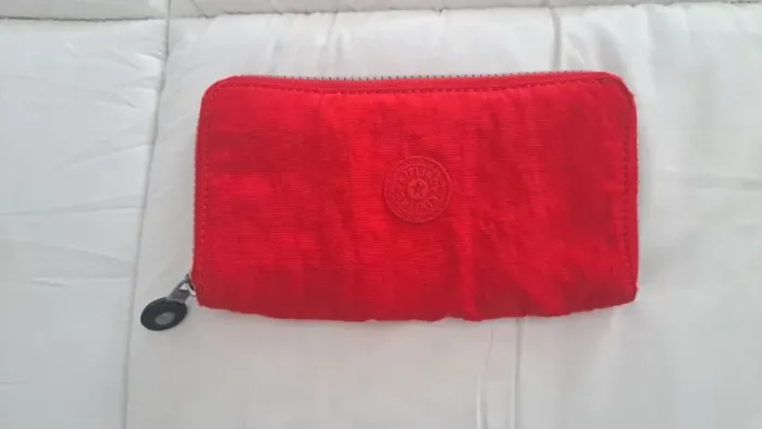 Carteira vermelha Kipling