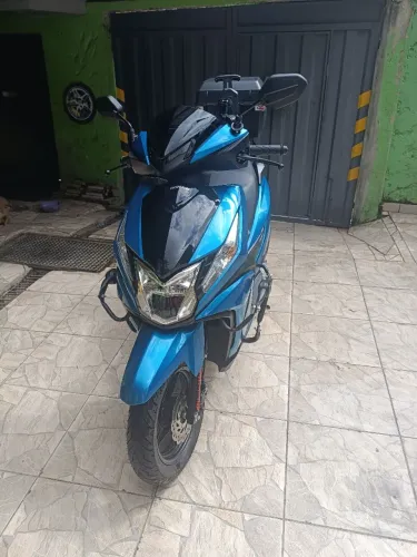 Elite 125 - 2025 / Troco por moto maior