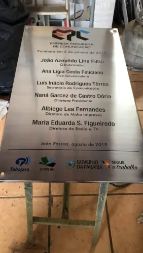 Metal gravado