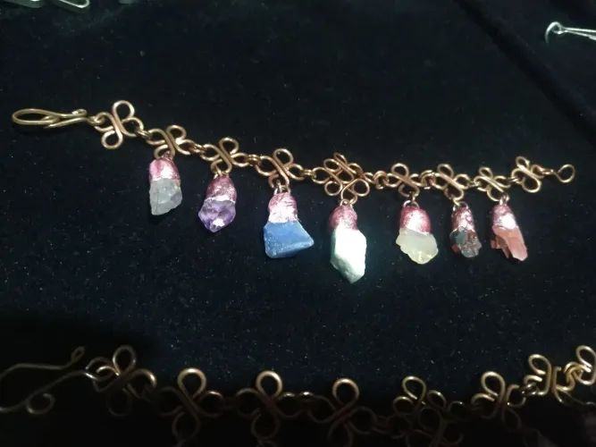Pulseira das Pedras dos Chakras