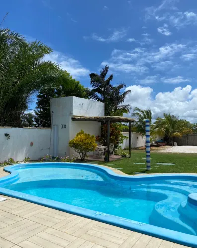 BAIXEI O VALOR- Vendo ou passo financiamento! Chalé em praia. Oportunidade!