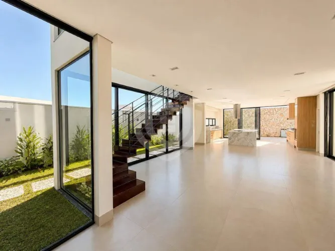 Sobrado a venda residencial Guestier I | 4 suítes