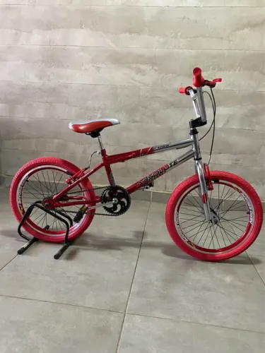 BICICLETA ARO 20 ABSOLUTE CROSS A PRONTA ENTREGA (DIVIDIMOS NO CARTÃO)