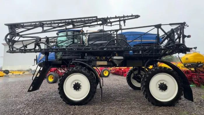 Pulverizador New Holland SP2500