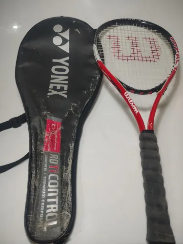 Raquete Wilson Titanium Impact Usada