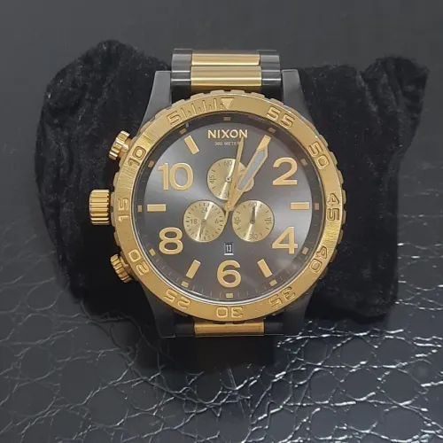 Relógio Nixon 51-30 Royal Gold
