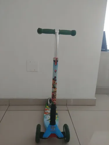 Vendo patinete infantil tema patrulha canina
