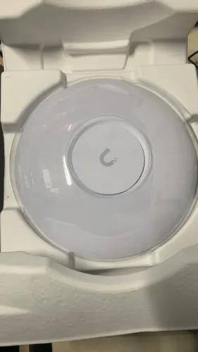 Ubiquiti U6 pro 
