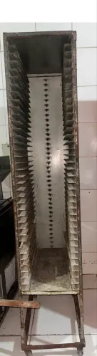 ARMÁRIO PARA PIZZA