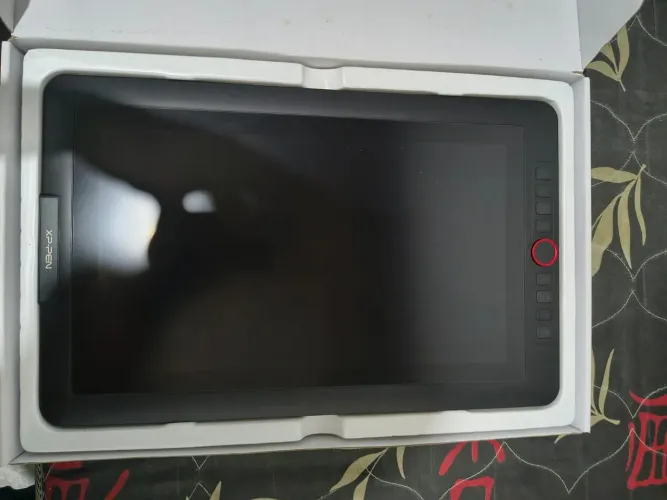 Mesa digitalizadora display xp-pen 15.6 pro