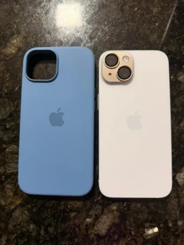 iPhone 15 256GB Azul Impecável + Cabo Original e Capinha