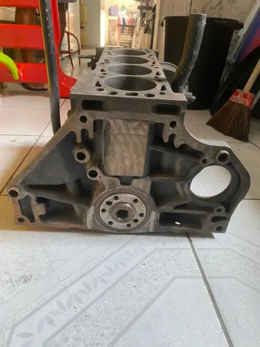 Bloco motor Palio wekeend motor1.8 GM com virabrequim novo
