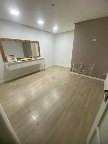 DOACAO DE PISO MADEIRADO
