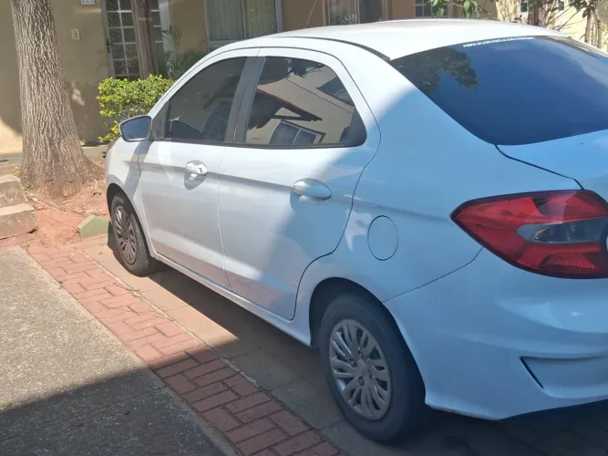 Ford KA 1.5 Sedan SE 12V Flex 4P Mec. 2020