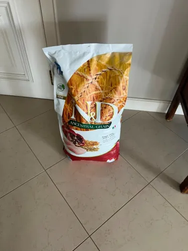 Ração N&D Ancestral Grain Cães Adultos Mini Frango 10,1 kg