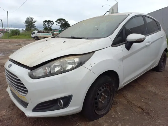Sucata New Fiesta 1.6 2017 para retirada de peças 