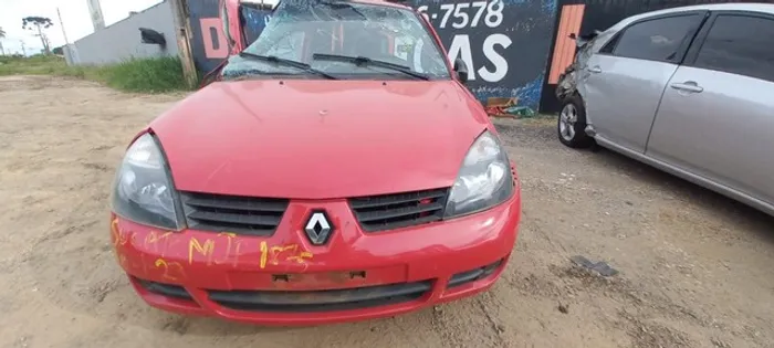 sucata Clio 1.0 16v flex 2012 Para retirada de peças 
