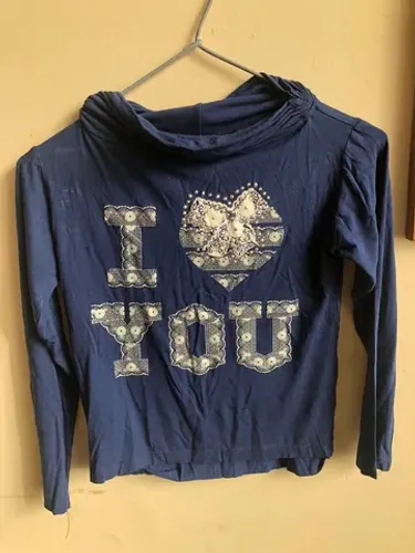 Blusa de manga comprida feminina no tamanho M
