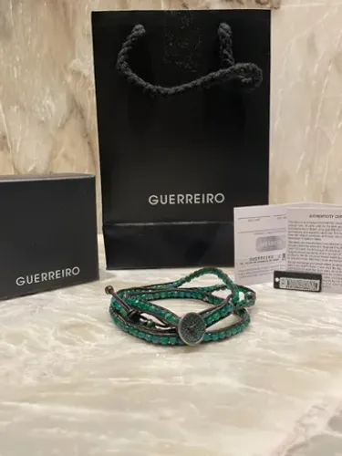 Guerreiro - Pulseira Esmeralda Botão Em Prata + Esmeraldas