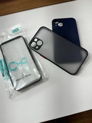 2 capas novas para IPhone 13 uma sem a embalagem