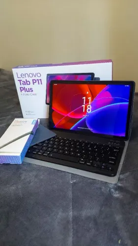 Tablet Lenovo P11 Plus + teclado e caneta