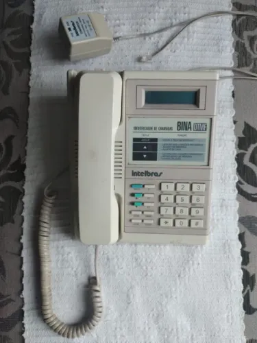 Telefone com Bina Intelbras