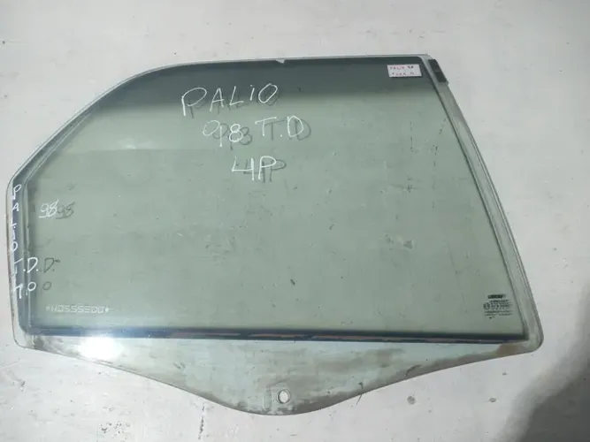 Vidro traseiro direito Fiat/palio 98 4p