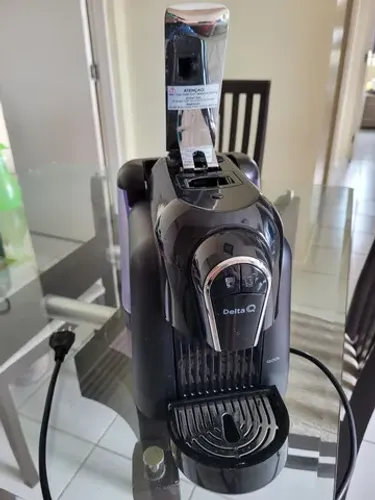 Cafeteira elétrica Delta Q 220v