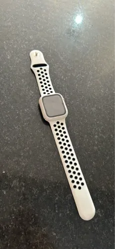 Vende-se Apple Watch Series 6