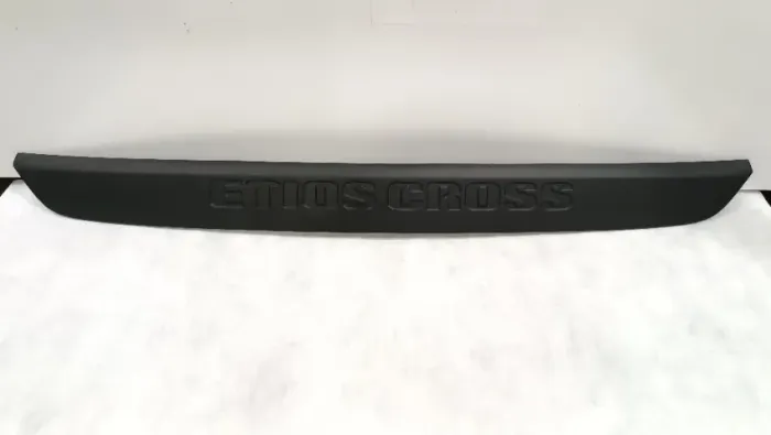 Aplique Tampa Traseira Etios Cross 2014 2015 2016 2017 2018