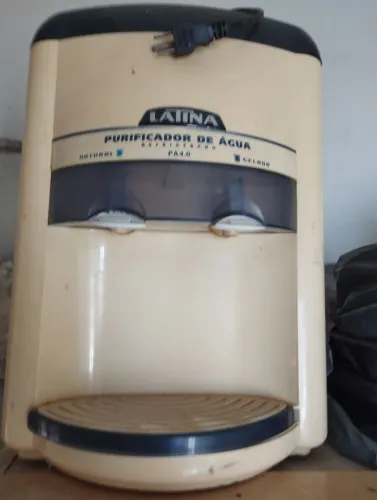 Purificador de água Latina PA40