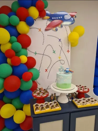 Display de Festa Infantil Avião